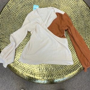 BellanBlue two-toned, long sleeved top